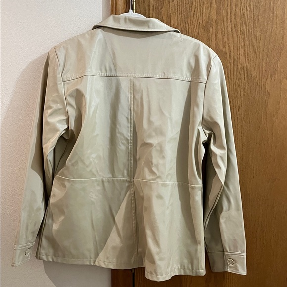 RAVE Jacket - Picture 5 of 7